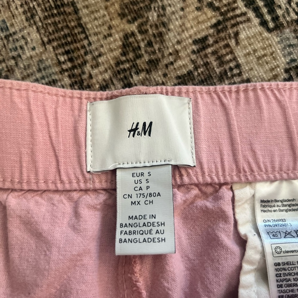 H&M Men's Light Pink REGULAR-FIT CANVAS SHORTS Small - Picture 4 of 8